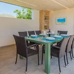 加里加别墅 波连斯萨